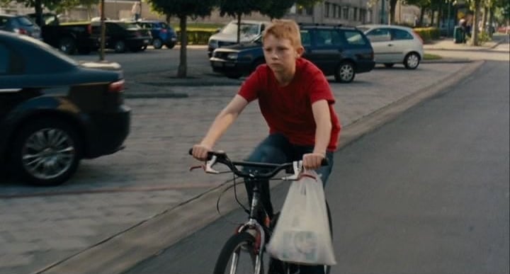 Le velo 0011 “Le gamin au vélo”, les photogrammes